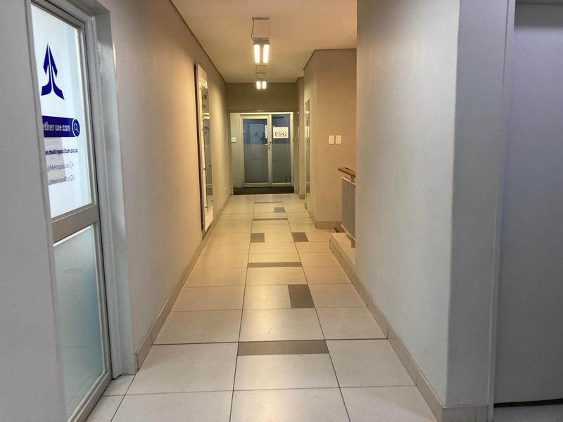 To Let Commercial Property for Rent in Newton Park Eastern Cape